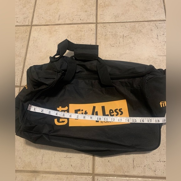 GoodLife Fitness "Get Fit 4 Less" Black Duffel Gym Bag - Picture 9 of 11